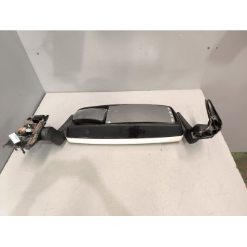 RETROVISOR IZQUIERDO 