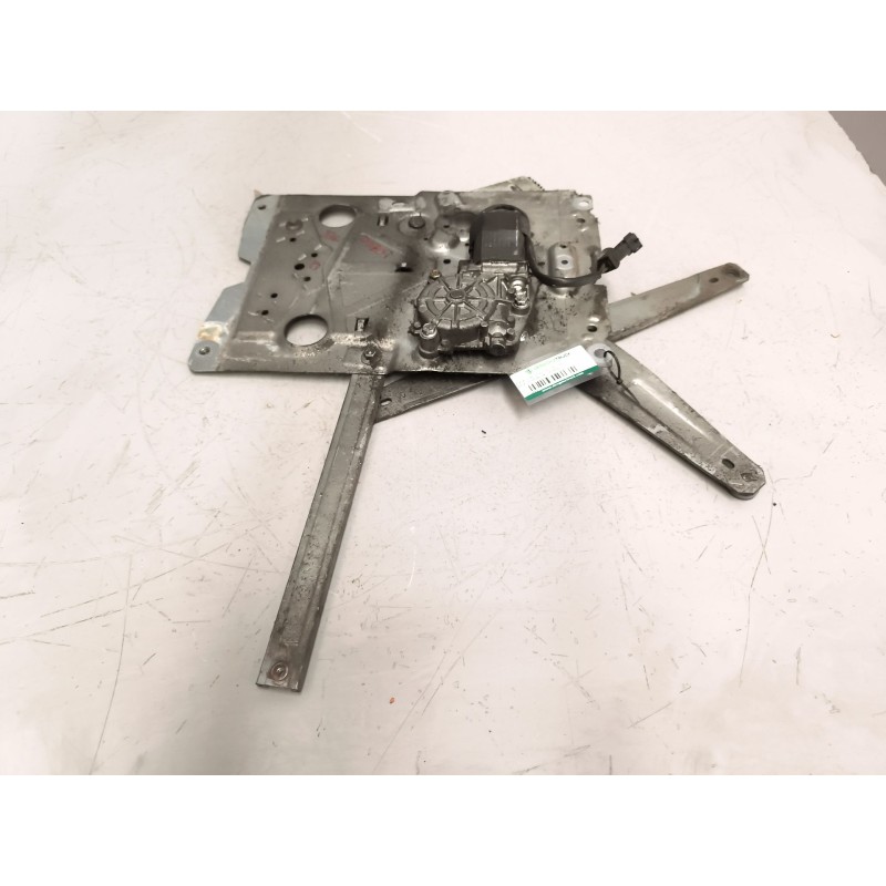 Recambio de elevalunas delantero izquierdo para renault hr 385.18 / 26 premium e2 11.1 diesel referencia OEM IAM 5010225123  