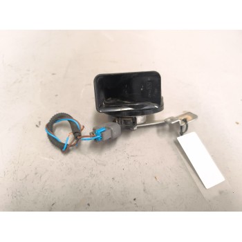 Recambio de claxon para iveco daily vi furgoneta 33s16, 35s16, 35c16, 40c16, 50c16 referencia OEM IAM 5801743500  