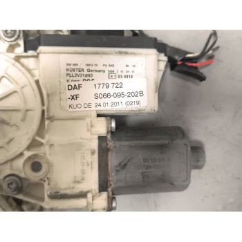 Recambio de elevalunas delantero derecho para daf serie xf105.460 12.9 diesel referencia OEM IAM 1779722  