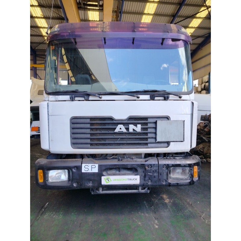 man f 2000 19.414 del año 2000