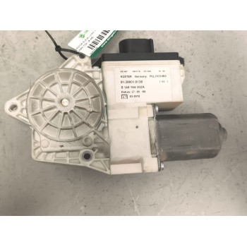 MOTOR ELEVALUNAS DELANTERO DERECHO 81286016138 