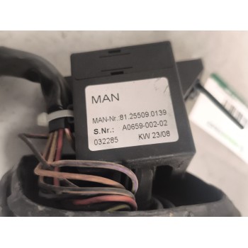 Recambio de mando intermitentes para man tgx 18.480 fg / 4x2 bl xl referencia OEM IAM 81255090139  