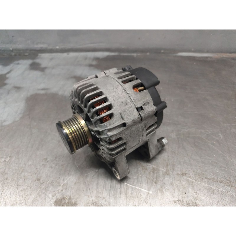 Recambio de alternador para peugeot 206 berlina xs referencia OEM IAM 9646321780  