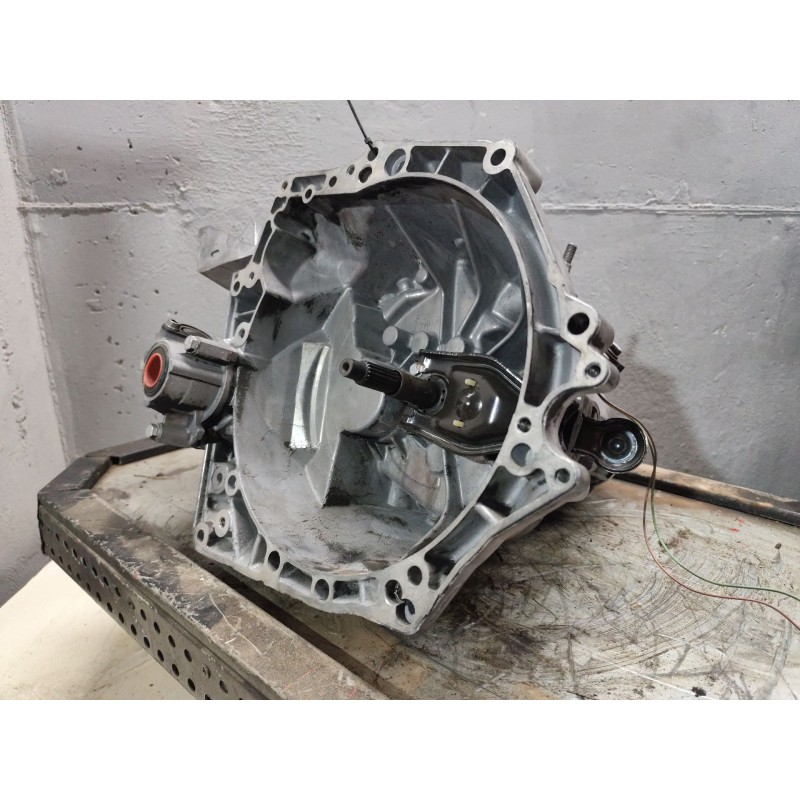 Recambio de caja cambios para peugeot 308 1.6 hdi fap cat (9hz / dv6ted4) referencia OEM IAM 20DP43  