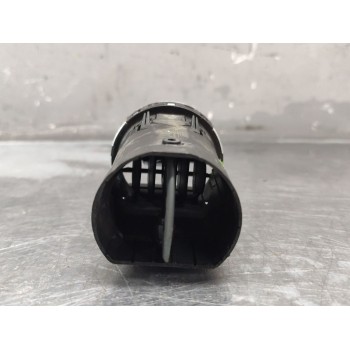 Recambio de aireador para peugeot 308 confort referencia OEM IAM 9658515377  