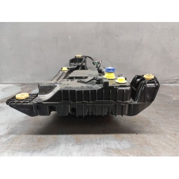 Recambio de deposito adblue para citroën c4 picasso ii 1.6 bluehdi 120 referencia OEM IAM P1001824  