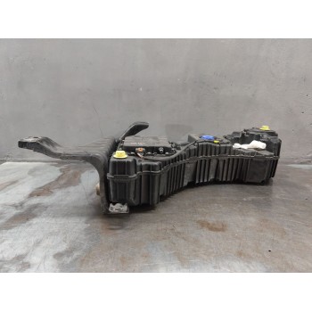Recambio de deposito adblue para peugeot 5008 ii (mc_, mj_, mr_, m4_) 1.6 bluehdi 120 referencia OEM IAM P1000882  
