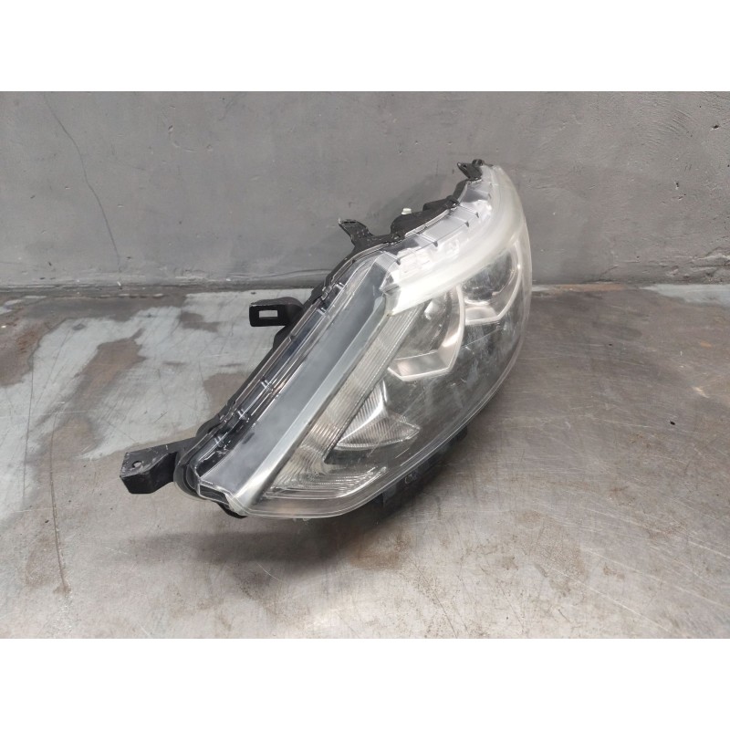 Recambio de faro izquierdo para nissan qashqai ii (j11, j11_) 1.5 dci referencia OEM IAM   