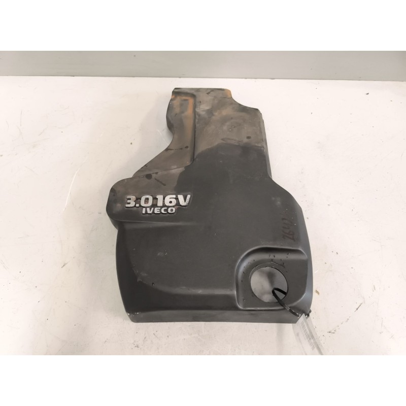 Recambio de tapa para iveco daily iii furgoneta 65 c 17 referencia OEM IAM 50404790700 504047907 