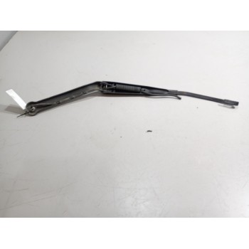 Recambio de brazo limpia delantero para scania serie p/g/r (c-clase) 15.6 diesel referencia OEM IAM 1864620  