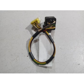 Recambio de mando elevalunas delantero izquierdo para nissan trucks atleon 165 referencia OEM IAM   