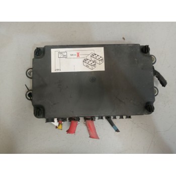 Recambio de caja reles / fusibles para iveco stralis (as) 12.9 diesel referencia OEM IAM 5801771504  