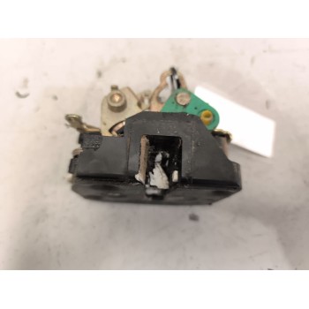 Recambio de cerradura puerta delantera derecha para nissan trucks atleon 210 referencia OEM IAM   