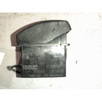 Recambio de interruptor para daf serie xf105.510 12.9 diesel referencia OEM IAM 1735028  