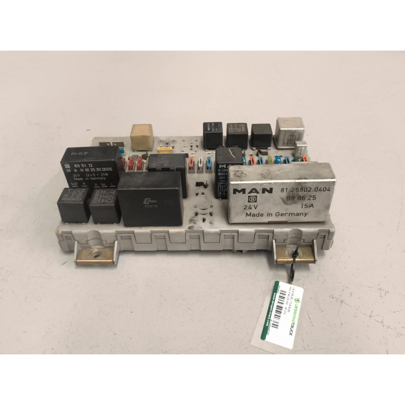 Recambio de caja reles / fusibles para man m 90 24.232 - 24.272 referencia OEM IAM 81254446060  