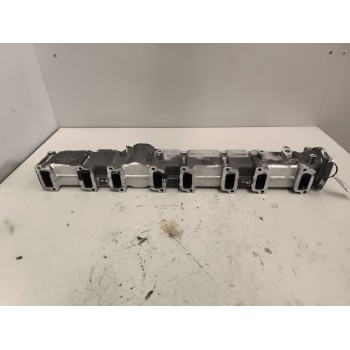Recambio de colector admision para scania trucks serie 4 164 l/480 (480cv) referencia OEM IAM 1432678  