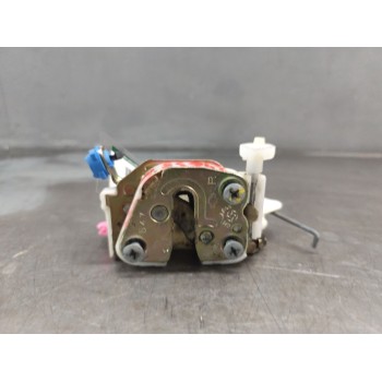 Recambio de cerradura puerta delantera derecha para nissan cabstar 01.04  3.0 diesel referencia OEM IAM   