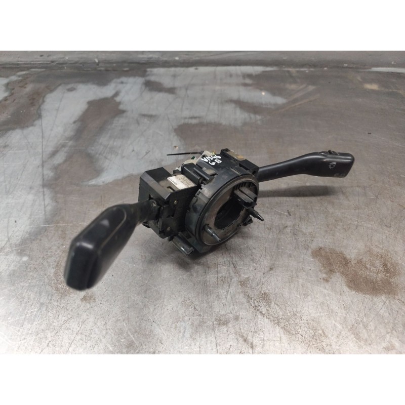 Recambio de mando multifuncion para volkswagen golf iv (1j1) 1.9 tdi referencia OEM IAM 8L0953513G  