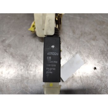 Recambio de cerradura puerta delantera derecha para opel tigra 1.4 16v referencia OEM IAM 605328 1101215 