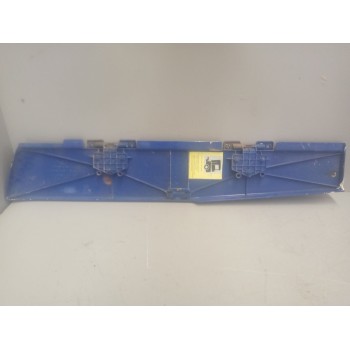 Recambio de moldura trasera cabina para renault magnum ab diesel referencia OEM IAM 5010599252  