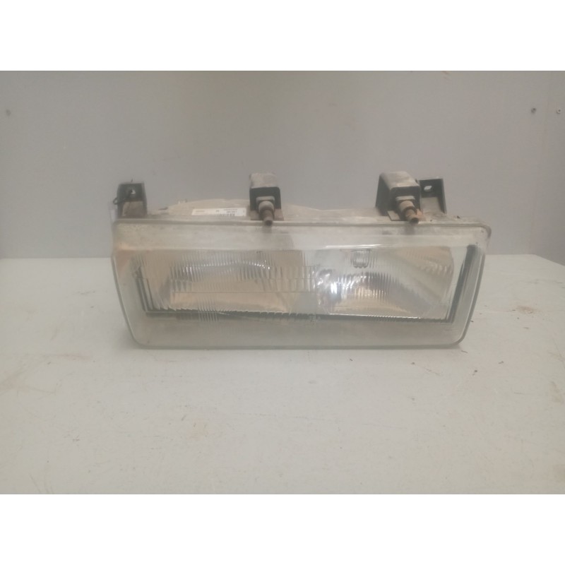 Recambio de faro derecho para nissan trucks atleon 210 referencia OEM IAM   