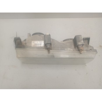 Recambio de faro derecho para nissan trucks atleon 210 referencia OEM IAM   