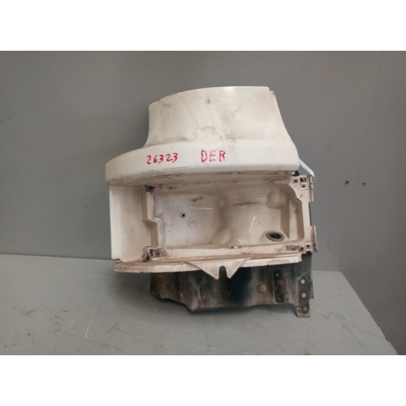 Recambio de soporte faro derecho para scania r i r 500 referencia OEM IAM 1936675 1936677 