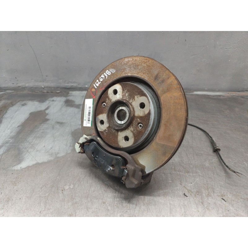 Recambio de mangueta delantera izquierda para peugeot 206 berlina xs referencia OEM IAM   
