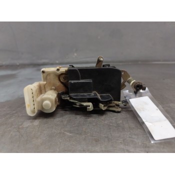 Recambio de cerradura puerta delantera derecha para alfa romeo 145 2.0 turbodiesel referencia OEM IAM   