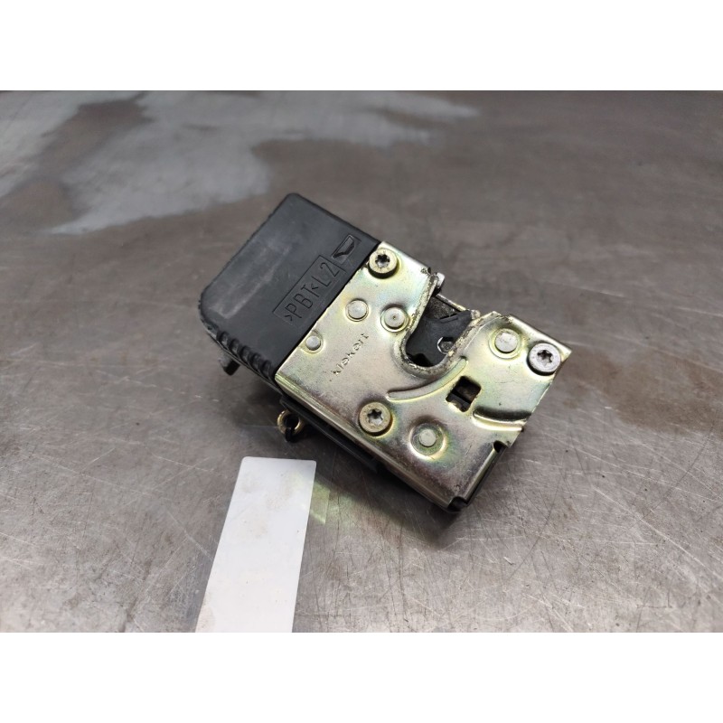Recambio de cerradura puerta delantera izquierda para fiat scudo (222) 2.0 jtd familiar (8 asientos) referencia OEM IAM   