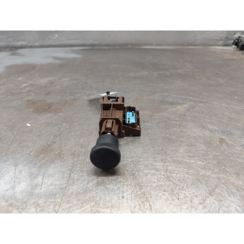 Recambio de interruptor para bmw serie 3 compacto (e36) 318tds referencia OEM IAM 613169013441 ANTINIEBLA 