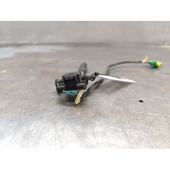 Recambio de mando radio para peugeot 206 berlina xr referencia OEM IAM   