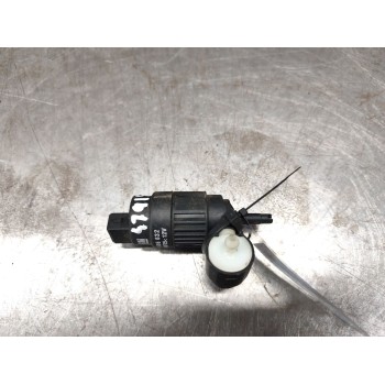 Recambio de bomba limpia para opel vectra b berlina básico referencia OEM IAM 090586632  