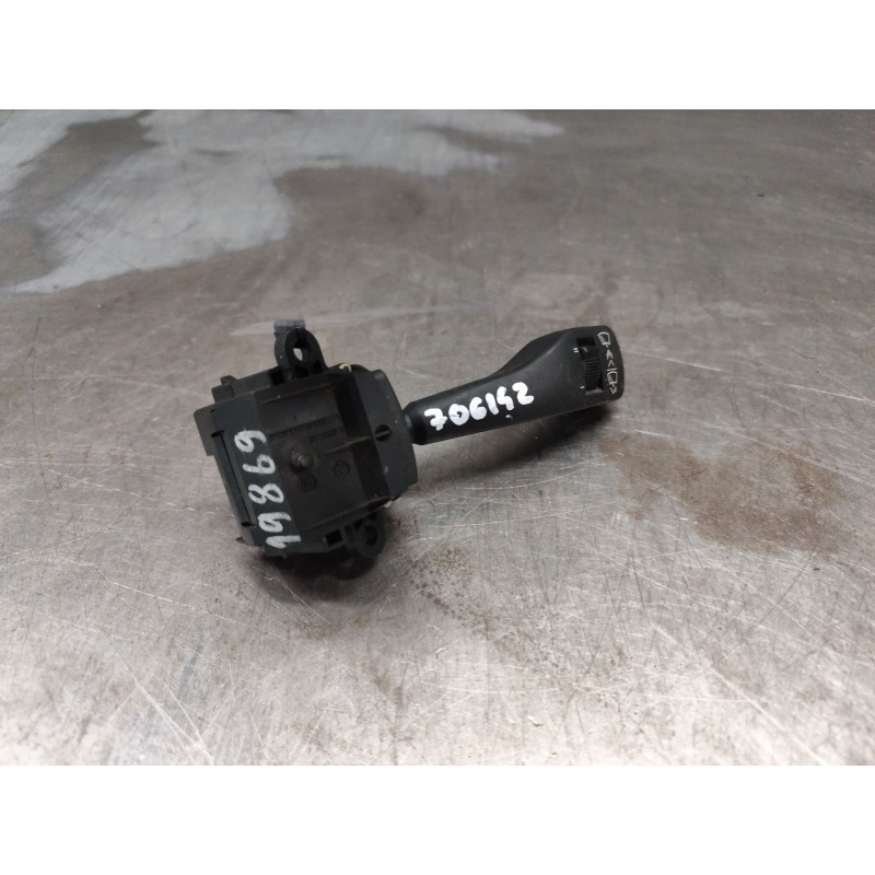Recambio de mando limpia para audi a4 berlina (8e) 1.9 tdi (96kw) referencia OEM IAM 8363664 01204000 