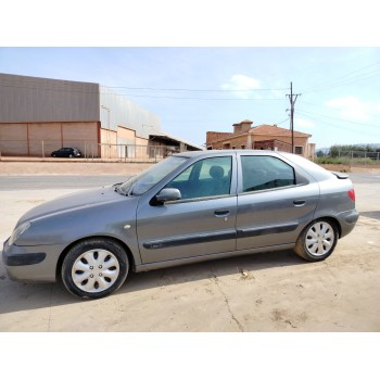 citroën xsara berlina del año 2004