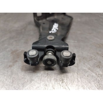 Recambio de bisagra puerta corredera para opel combo (corsa c) familiar referencia OEM IAM 09179776  