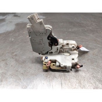 Recambio de cerradura puerta delantera izquierda para nissan primera berlina (p11) gx referencia OEM IAM  6 PINS 