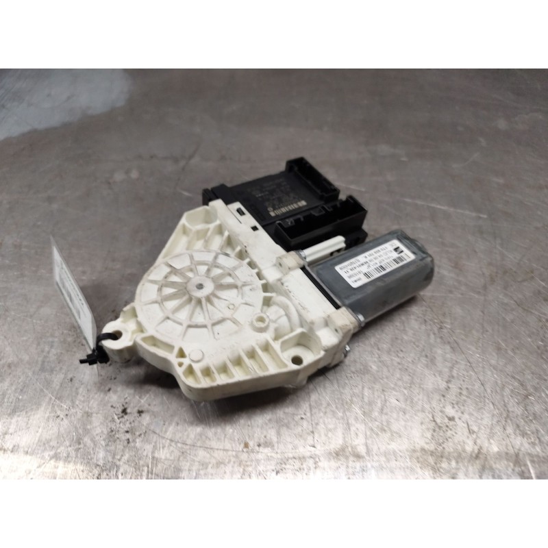 Recambio de motor elevalunas delantero izquierdo para seat leon (1p1) comfort limited referencia OEM IAM 1T0959701K 1K0959793N 1