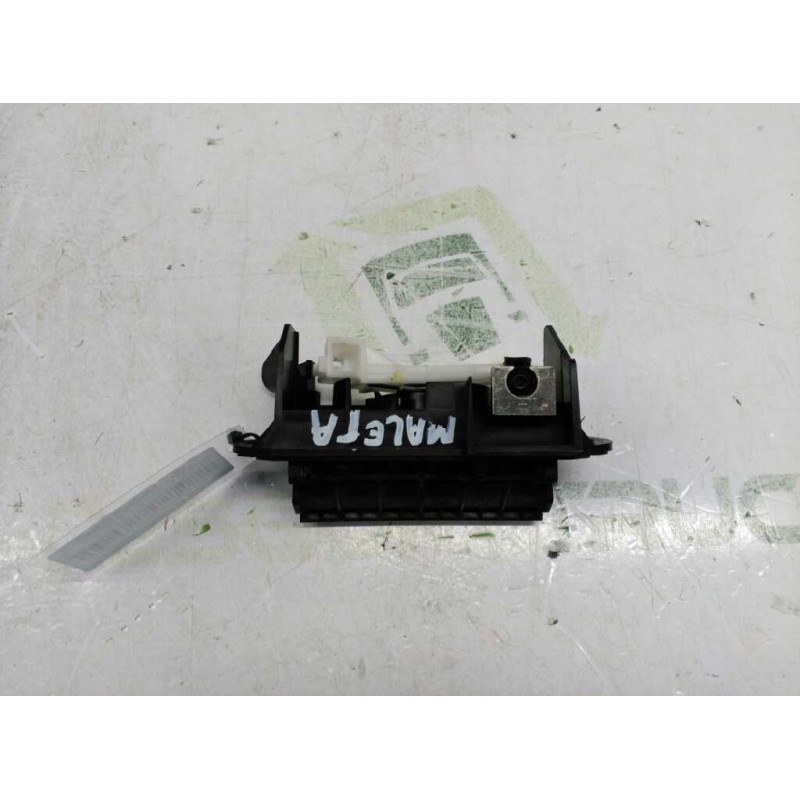 Recambio de maneta exterior porton para toyota corolla (e12) 1.6 linea luna berlina referencia OEM IAM 6902313020  