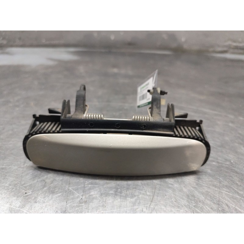 Recambio de maneta exterior trasera izquierda para audi a4 berlina (8e) 2.5 tdi (120kw) referencia OEM IAM 4B0639885  