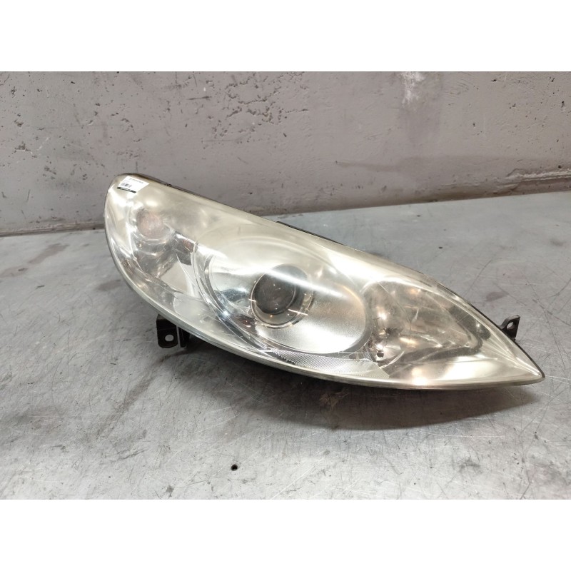 Recambio de faro derecho para peugeot 407 sw st sport referencia OEM IAM   