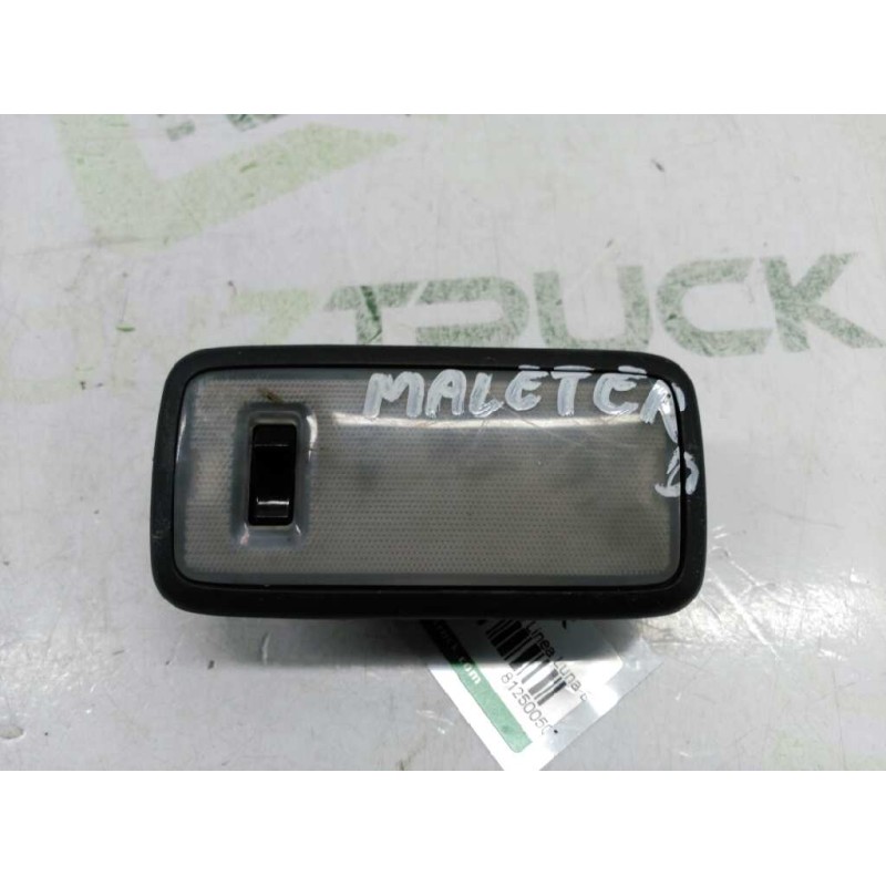 Recambio de luz interior para toyota corolla (e12) 1.6 linea luna berlina referencia OEM IAM 8125005010 MALETERO 