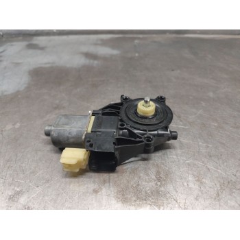 Recambio de motor elevalunas delantero derecho para ford fiesta (cb1) ambiente referencia OEM IAM 8A6114553A 0130822407 2 PINS
