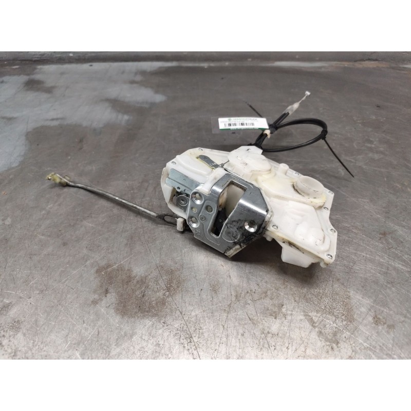 Recambio de cerradura puerta delantera derecha para suzuki swift iii (mz, ez) 1.5 (rs 415) referencia OEM IAM   