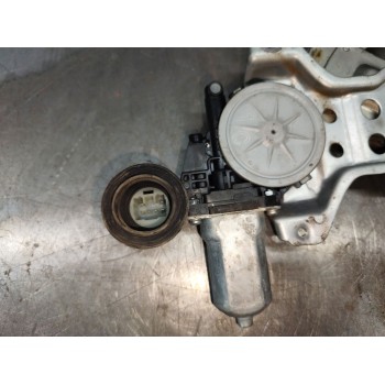 Recambio de elevalunas delantero izquierdo para suzuki swift iii (mz, ez) 1.5 (rs 415) referencia OEM IAM   