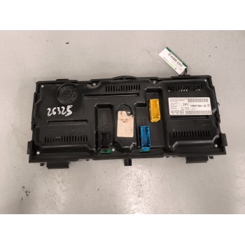 Recambio de cuadro instrumentos para renault magnum ab 2005 12.8 diesel referencia OEM IAM 7420977604 7422185288 