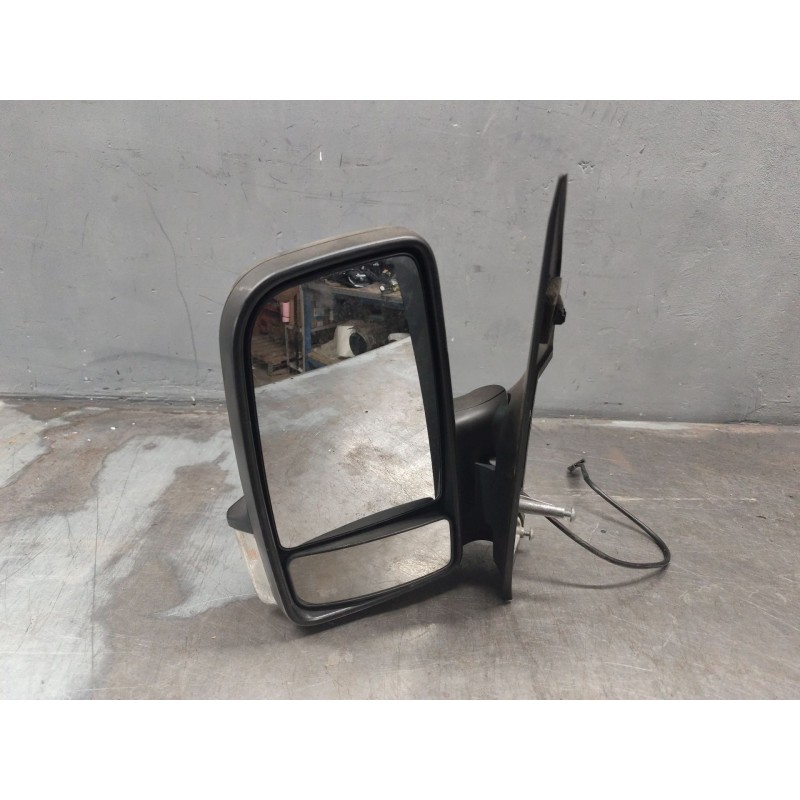 Recambio de retrovisor izquierdo para volkswagen crafter 30-50 furgoneta (2e_) 2.0 tdi referencia OEM IAM A9068101893  