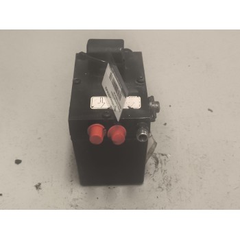 Recambio de bomba elevacion cabina para renault magnum ab diesel referencia OEM IAM 5010615920 1147185426 