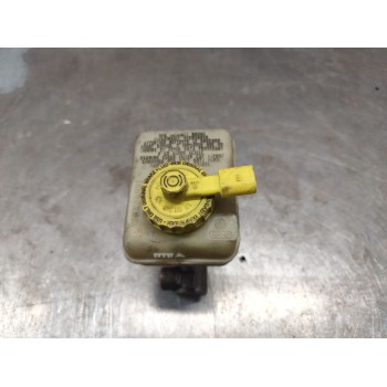 Recambio de bomba freno para volkswagen golf iv berlina (1j1) básico referencia OEM IAM 21027099  